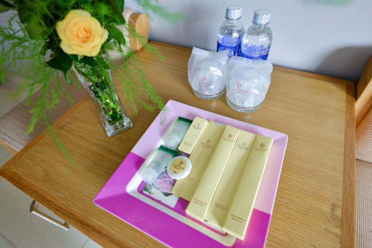 Hotel Lucky Star 146 Nguyen Trai Ho Chi Minh City